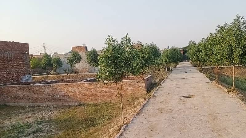 10 Marla plot near ferozpur road and new defence road Kahna nau Lahore 17