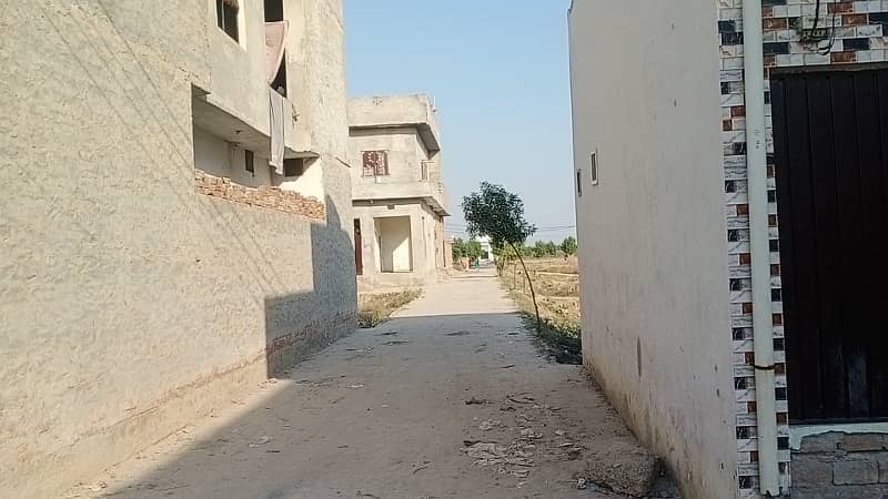 5 Marla Plot near ferozpur road and new defence road Lahore 4