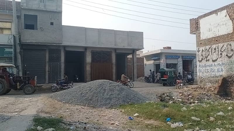 7 Marla plot For sale 1/2km from ferozpur road Kahna nau Lahore 2