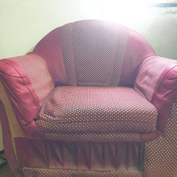 1 single seat sofa for sale 1