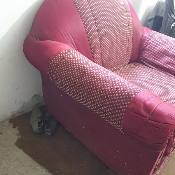 1 single seat sofa for sale 2