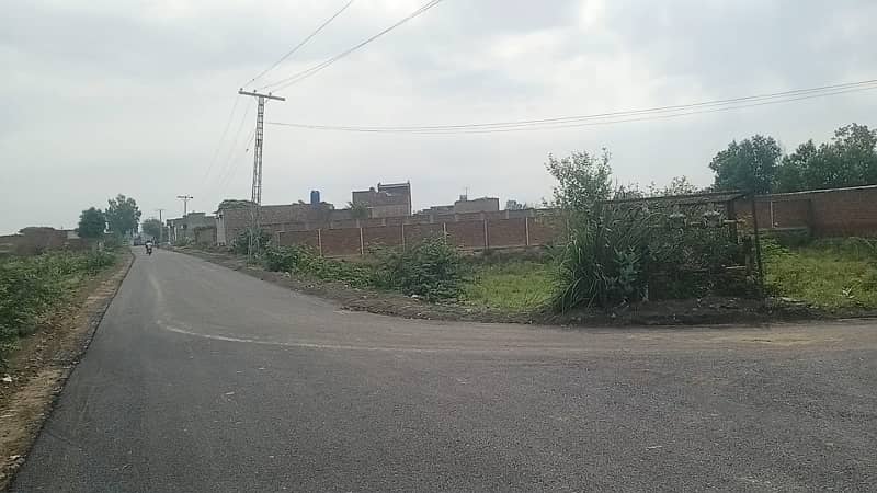 5 Marla Plot Semi Commercial On 50 Feet Carpeted Road Near New Defence Road Kahna Nau Lahore 2