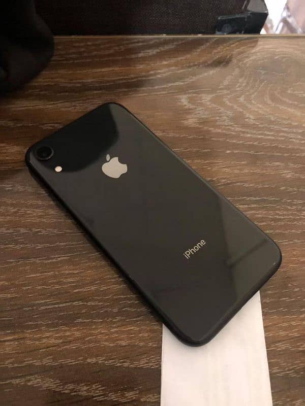 iPhone XR - 64 GB - NON PTA - EXCHANGE POSSIBLE 1