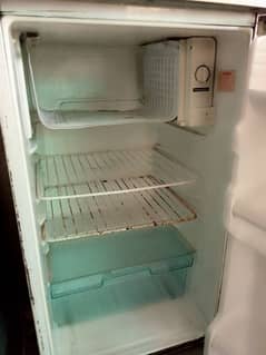 LG Mini fridge for Sale.