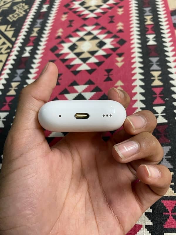 Apple AirPods Pro 2nd generation 1