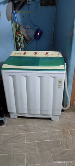 Toyo washing machine & dryer