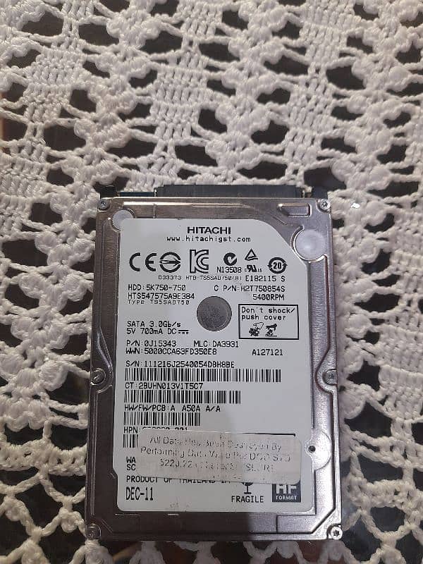 Hitachi 750 gb laptop hard disk drive/USB flash drive 0