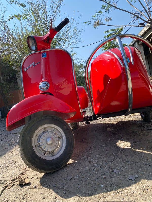 Italian sidecar vespa 1966 model 4