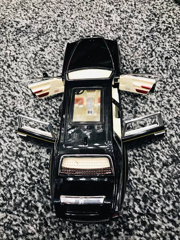 Die cast metal car 12