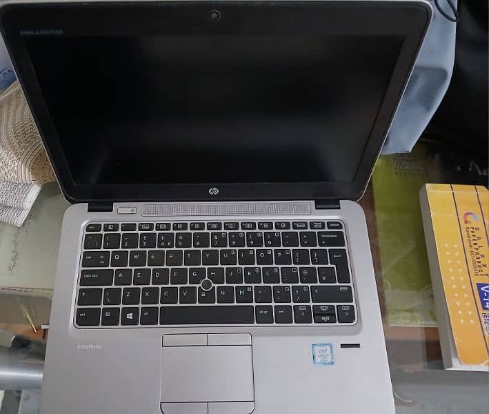 HP EliteBook 820 G4 - Core i5 7th Gen, 8GB RAM, 256GB SSD 0