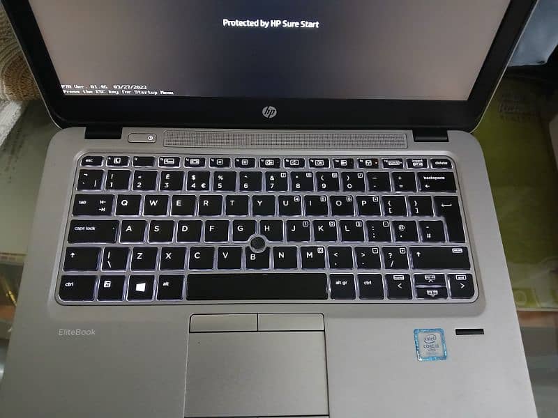 HP EliteBook 820 G4 - Core i5 7th Gen, 8GB RAM, 256GB SSD 1