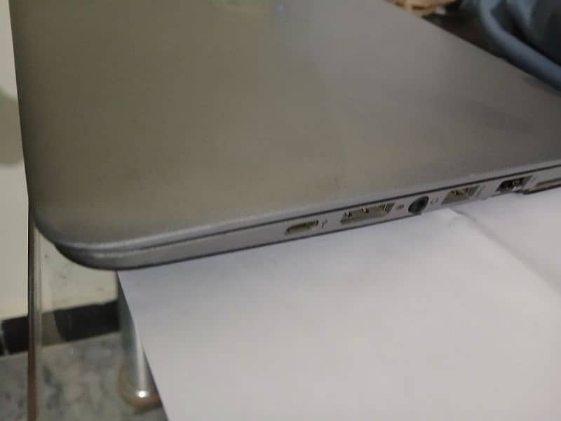 HP EliteBook 820 G4 - Core i5 7th Gen, 8GB RAM, 256GB SSD 8