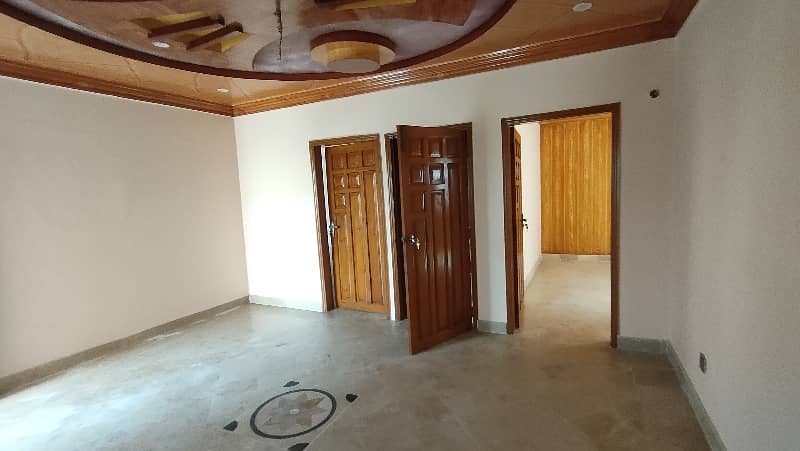 Change Your Address To Chapal Sun City, Karachi For A Reasonable Price Of Rs. 32000000 11