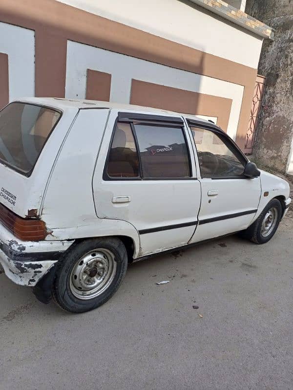 Daihatsu Charade 1988 4