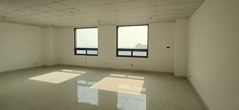 693 Square Feet Office Available For Rent In Grand Square Mall main boulevard Gulberg 3 2