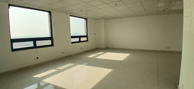 693 Square Feet Office Available For Rent In Grand Square Mall main boulevard Gulberg 3 8