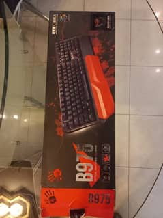 Mechanical RGB gaming keyboard B975 and gaming mouse