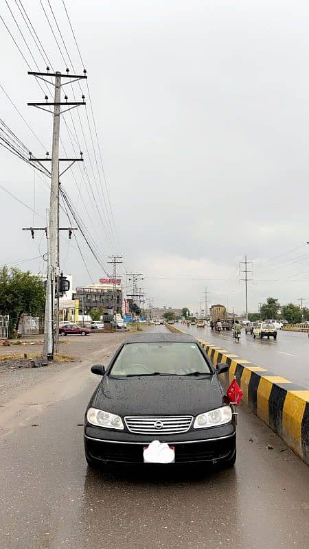 Nissan Sunny 2010 2