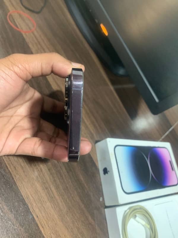 IPhone 14 pro HK non pta 6