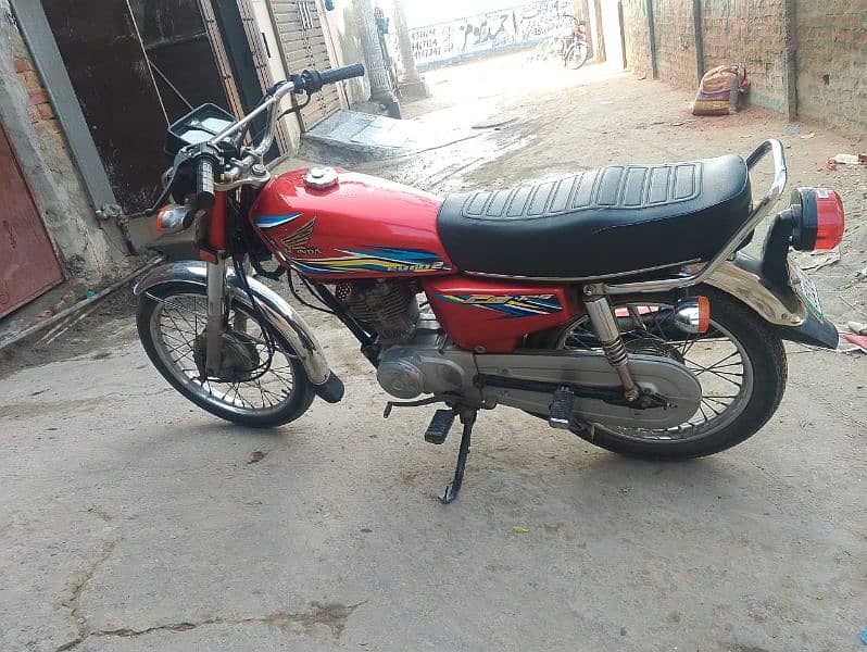 HONDA 125 4