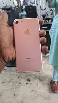 iPhone 7 (128gb)