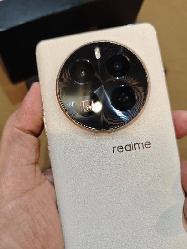 Realme GT5 Pro 16GB/256GB 10/10 Non Pta Approved 1