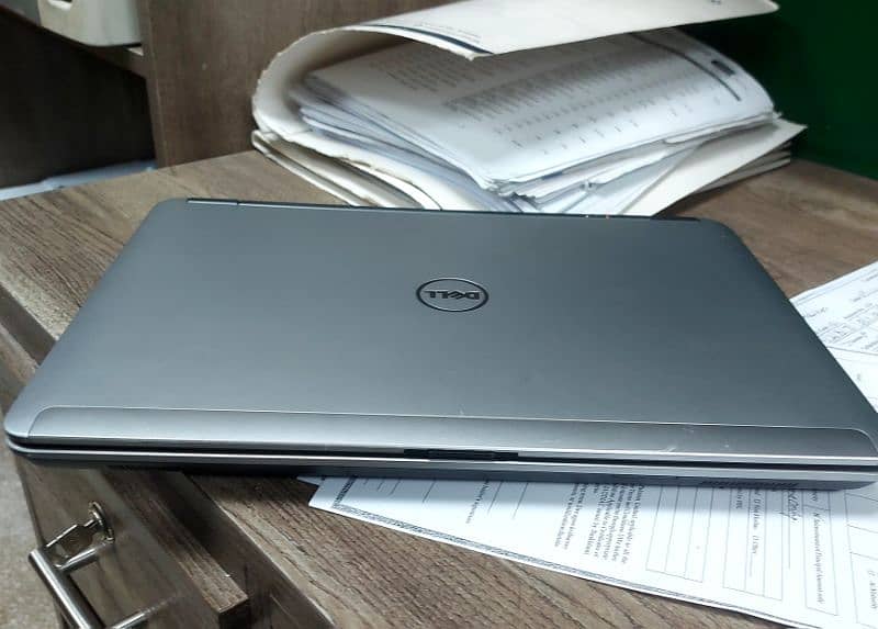 Dell Latitude E6440 Good Battery 1