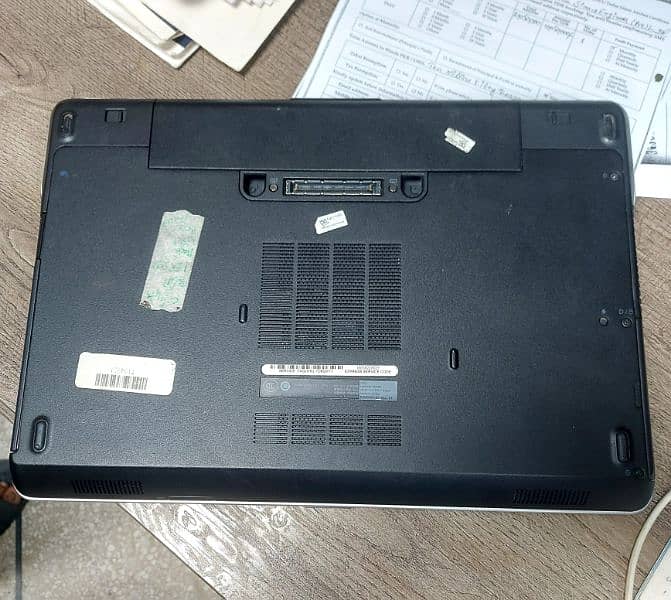 Dell Latitude E6440 Good Battery 4