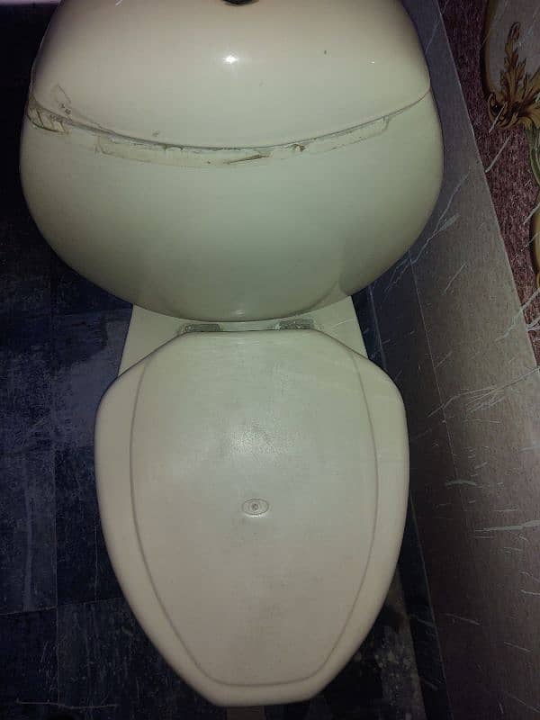 commode for sale 0