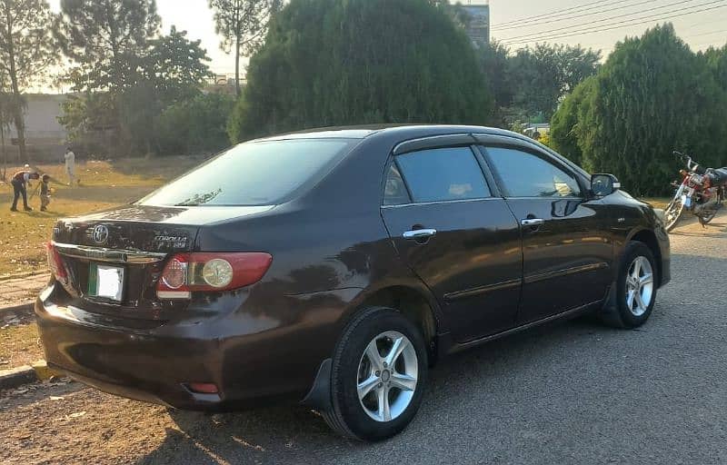 Toyota Corolla GLI 2012 1