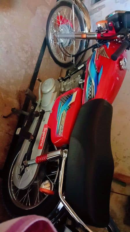 Honda 125 2024 3