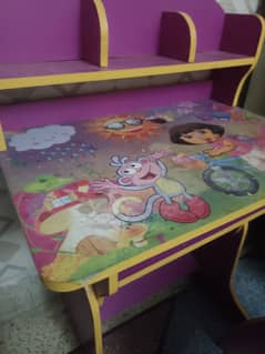 sale of kids table and chair