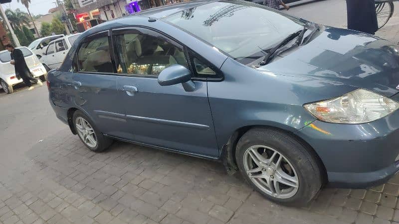 Honda City IDSI 2005 6