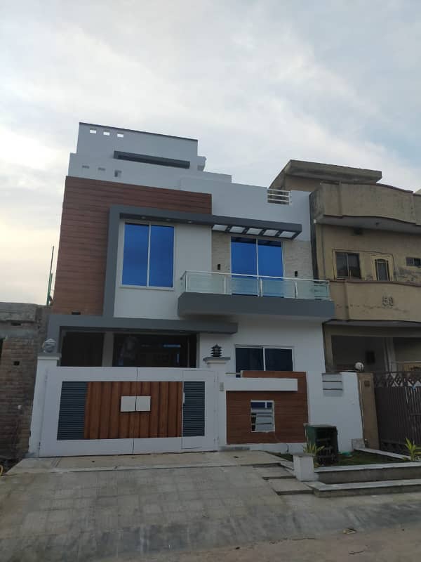 Gas Meter Install Used 25 X 40 Luxury House For Sale In G-13 Islamabad 0