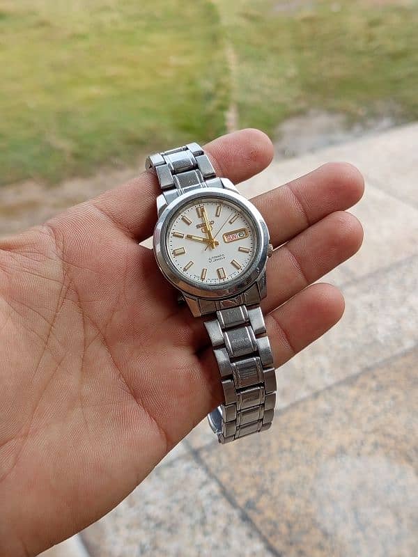 Seiko 5 Automatic 1