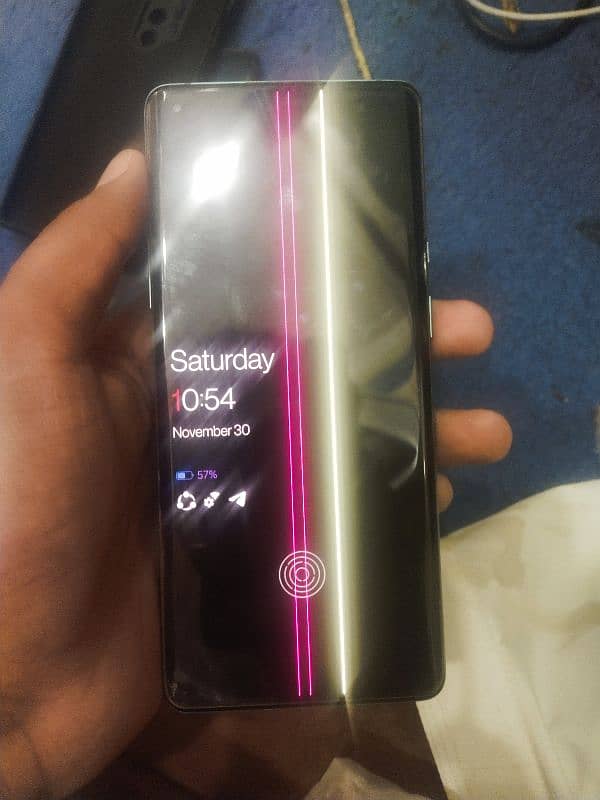 oneplus 8bpro patch condition 10by 10 but panl my lines hy 3