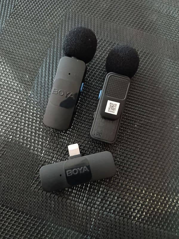 BOYA Wireless Microphone BY-V2 (PRICE IS NEGOTIABLE) 1