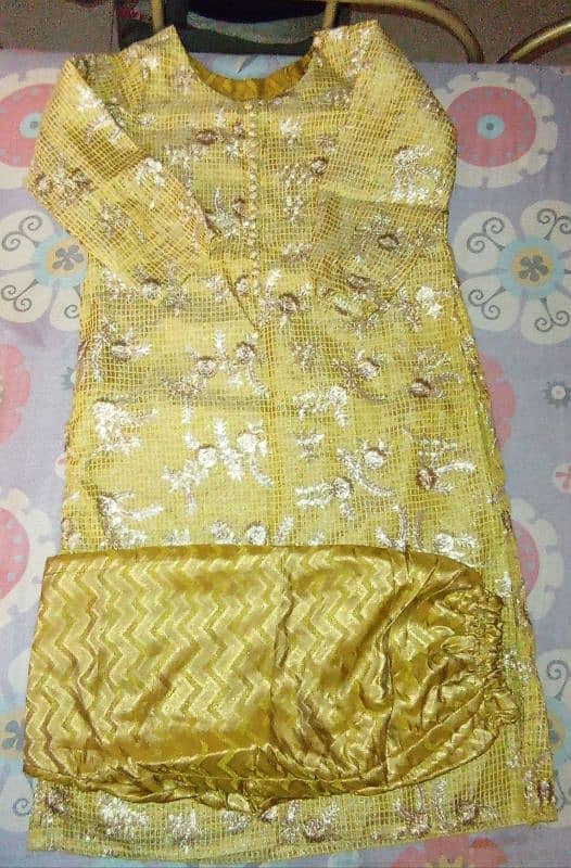 Women shalwar kameez 0