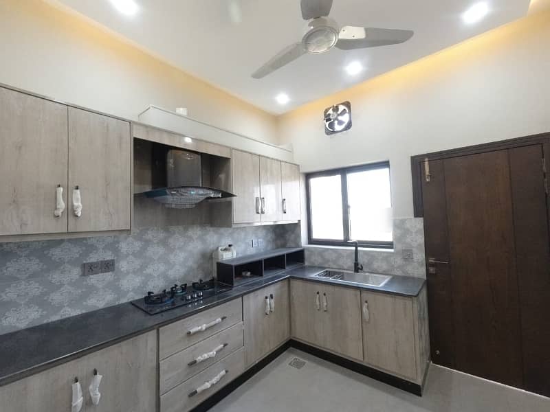 Spacious House Is Available In G-13/3 For rent 7