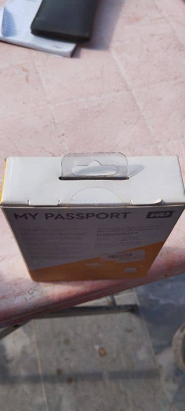 WD MY PASSPORT 1 TB 4