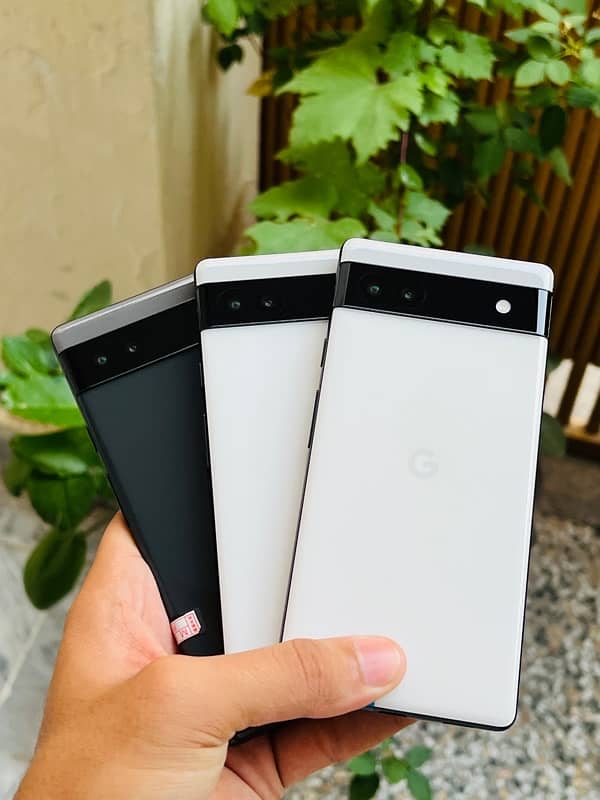 Google Pixel 6A 1