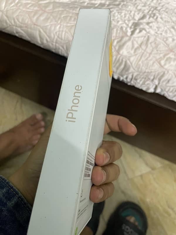 iphone 16 pro max 256gb desert titanium 1