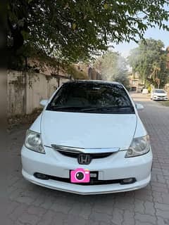 Honda City IDSI Model 2004