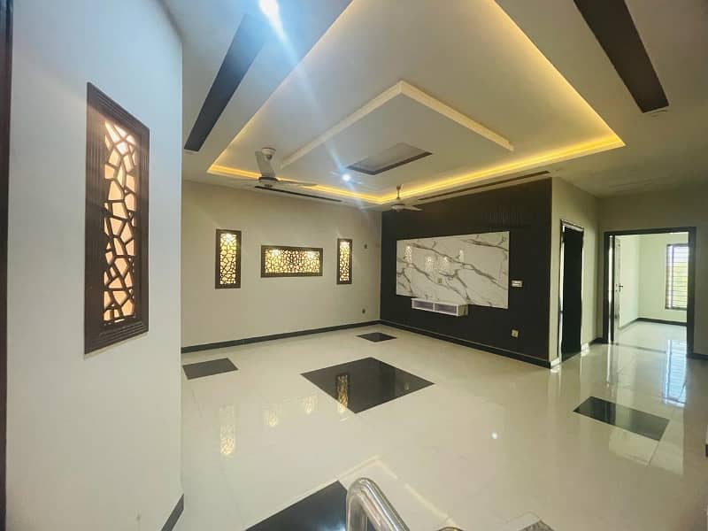 10 marla full house available for rent in bahria enclave 9