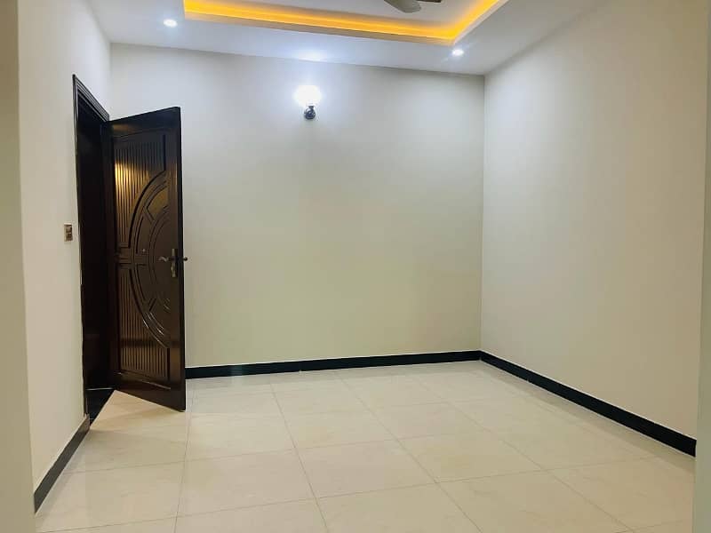 10 marla full house available for rent in bahria enclave 24