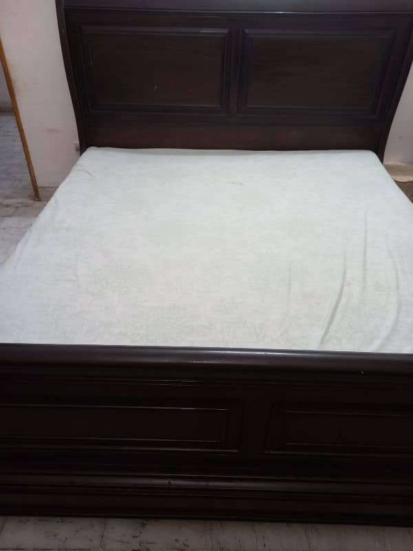 Furniture Sheesham wood made Bed Set 0