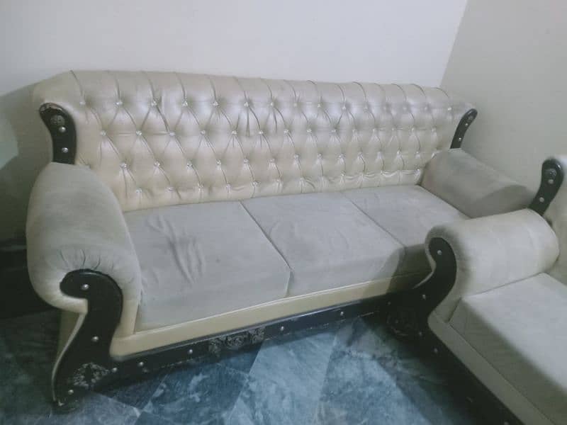 Used Sofa for sale 1