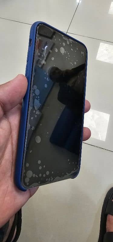 iphone 11 Pro Max condition 9/10 0