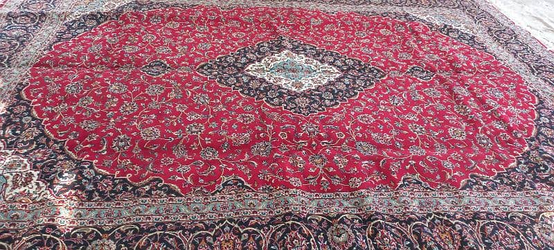 Qaleen/carpets. /rugs 7