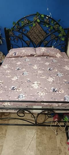 King size iron bed with mattress